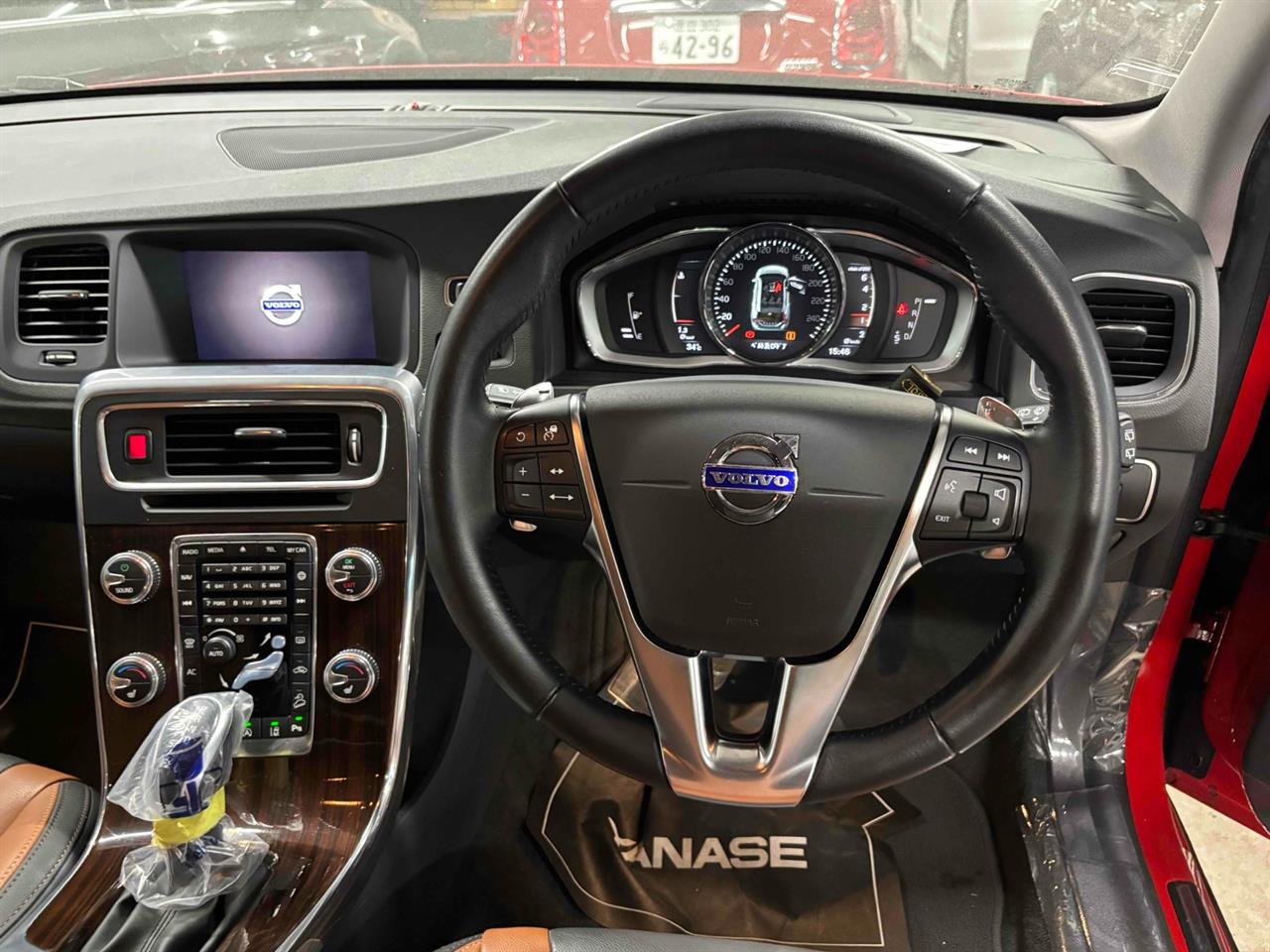 2018 Volvo V60