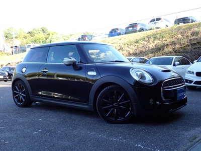 2016 Mini Cooper - Thumbnail