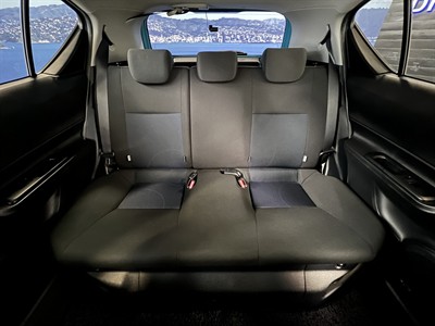 2019 Toyota Aqua - Thumbnail