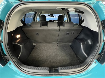 2019 Toyota Aqua - Thumbnail