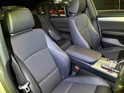 2015 BMW X4 - Thumbnail