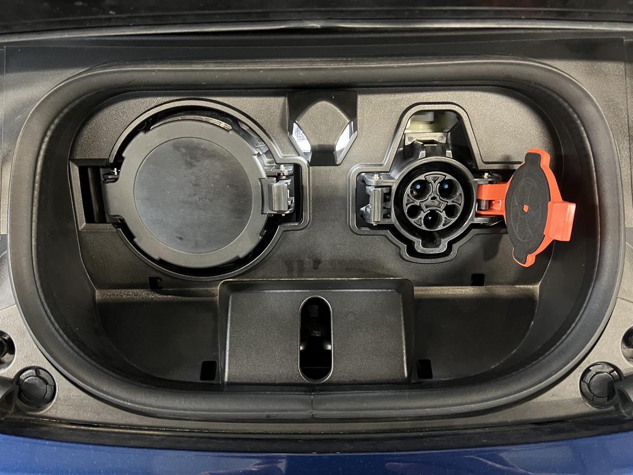 2022 Nissan Leaf