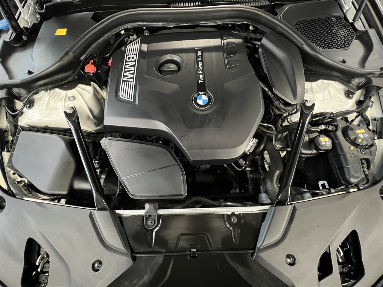 2017 BMW 530i