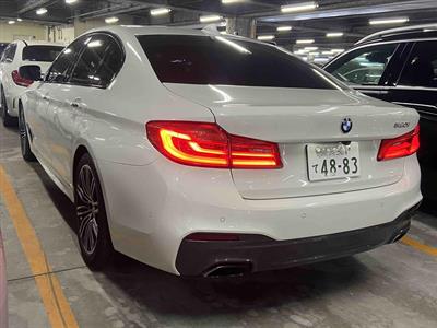 2017 BMW 530i - Thumbnail