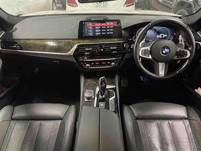 2017 BMW 530i - Thumbnail