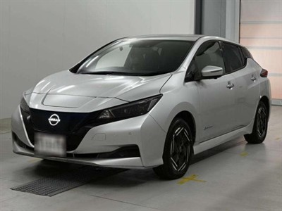 2022 Nissan Leaf - Thumbnail