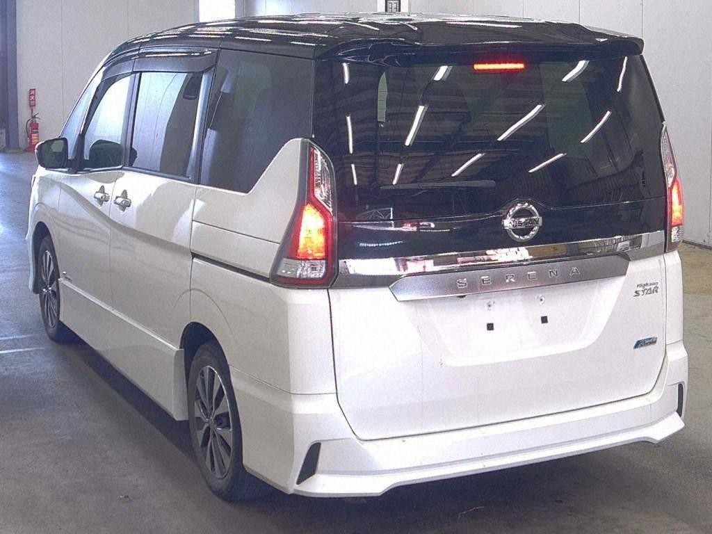 2017 Nissan Serena