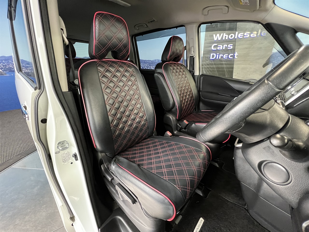 2017 Nissan Serena