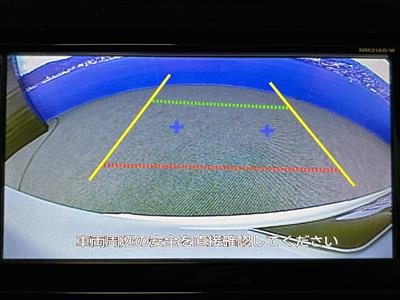 2017 Nissan Serena - Thumbnail