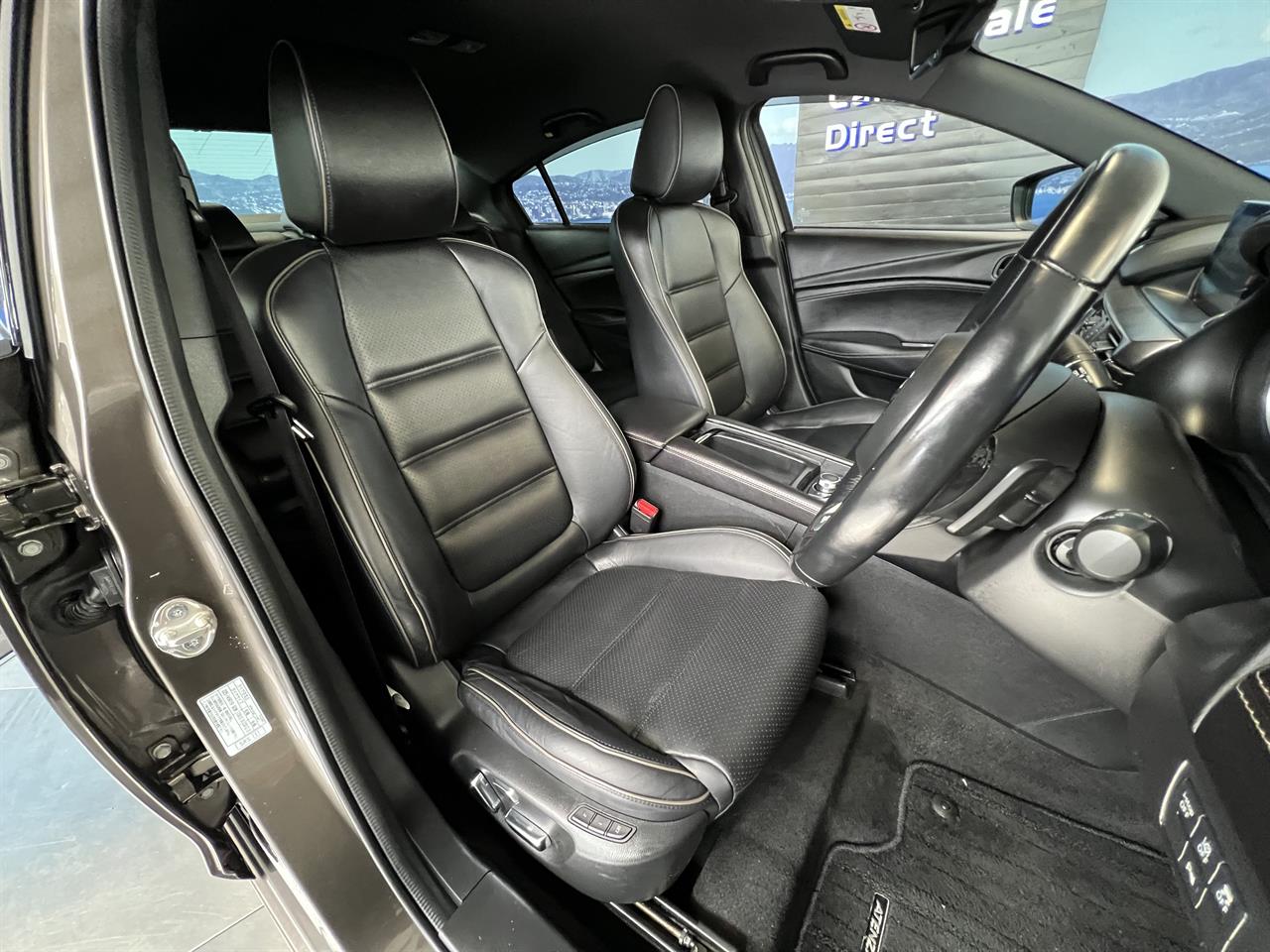 2017 Mazda Atenza