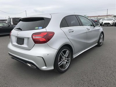 2017 Mercedes-Benz A 180 - Thumbnail