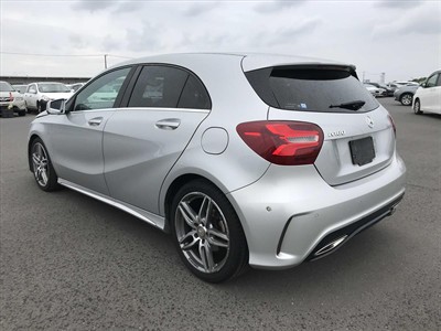 2017 Mercedes-Benz A 180 - Thumbnail