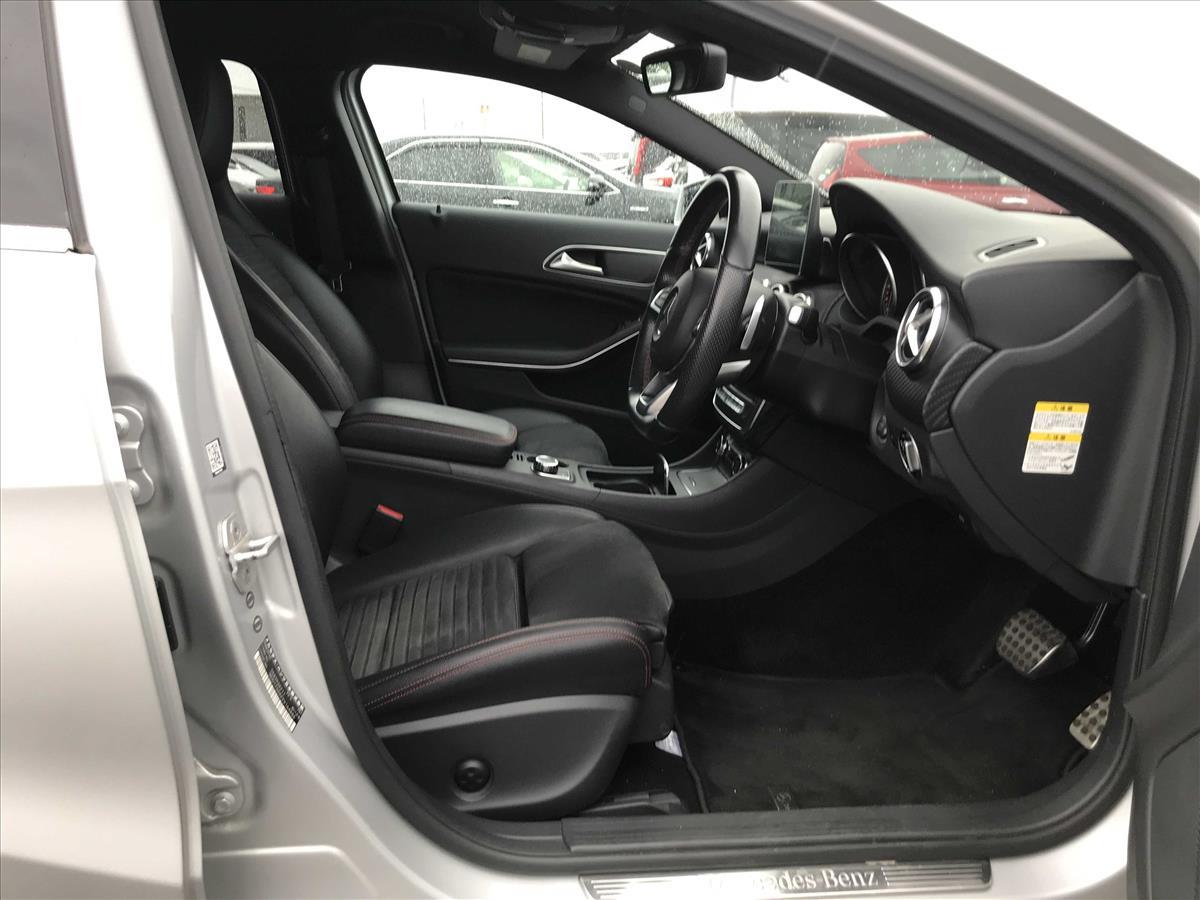 2017 Mercedes-Benz A 180