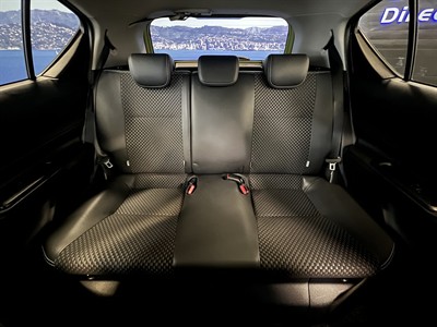 2018 Toyota Aqua - Thumbnail