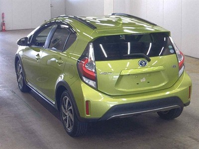 2018 Toyota Aqua - Thumbnail