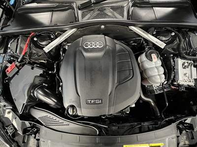 2018 Audi A4 - Thumbnail