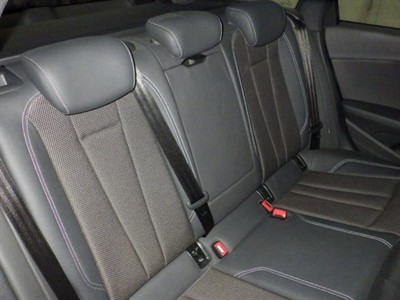 2018 Audi A4 - Thumbnail