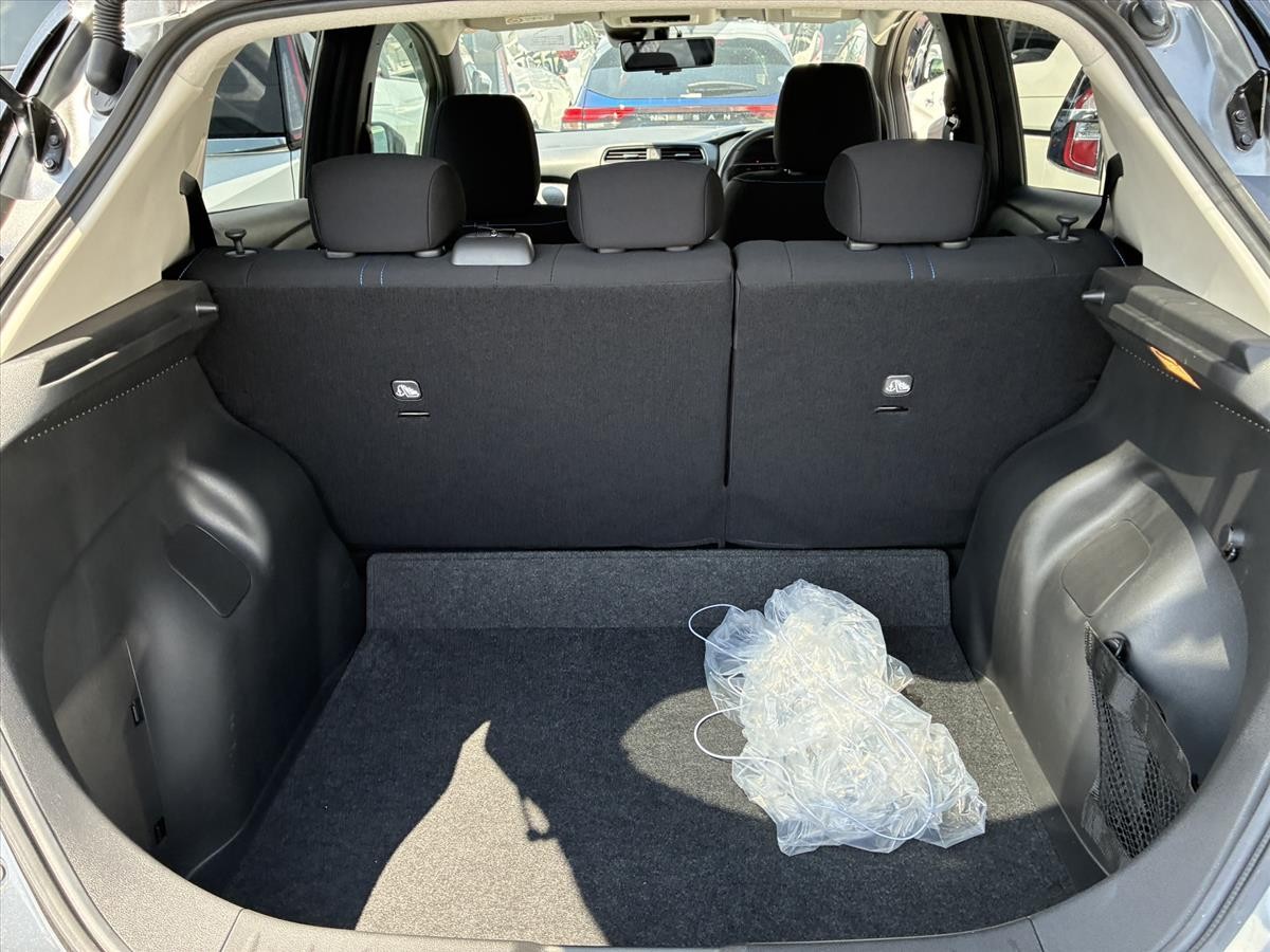 2022 Nissan Leaf
