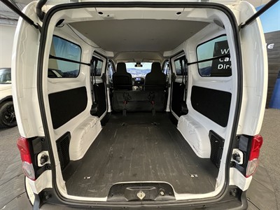 2020 Nissan NV200 - Thumbnail
