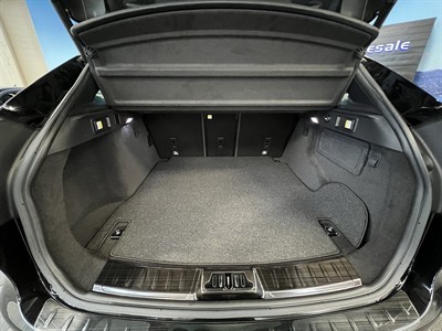 2017 Jaguar F-Pace - Thumbnail