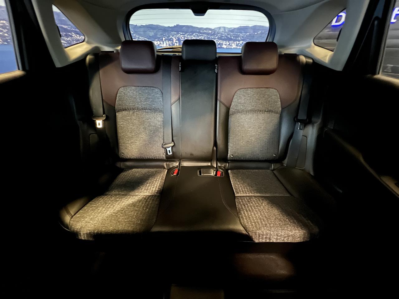 2022 Nissan Aura