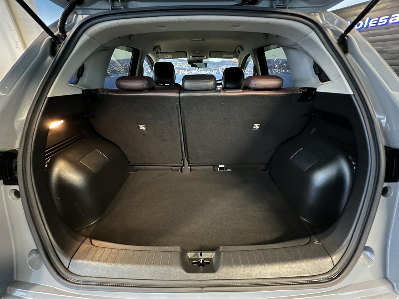 2022 Nissan Aura
