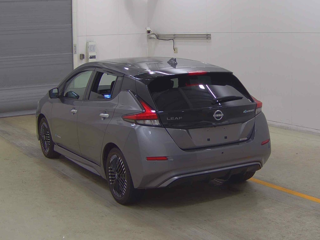2022 Nissan Leaf