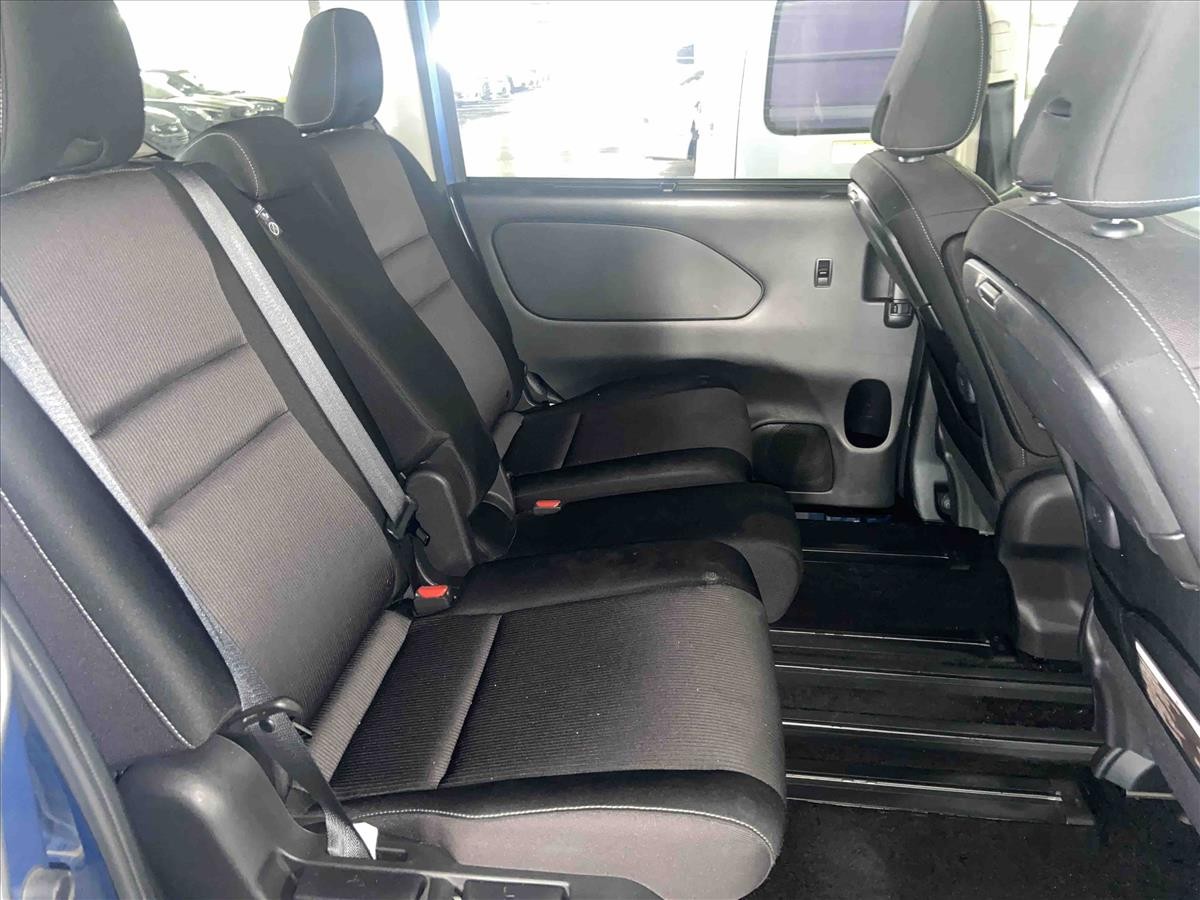 2019 Nissan Serena 