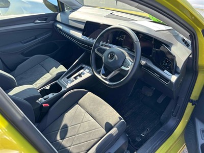 2021 Volkswagen Golf - Thumbnail
