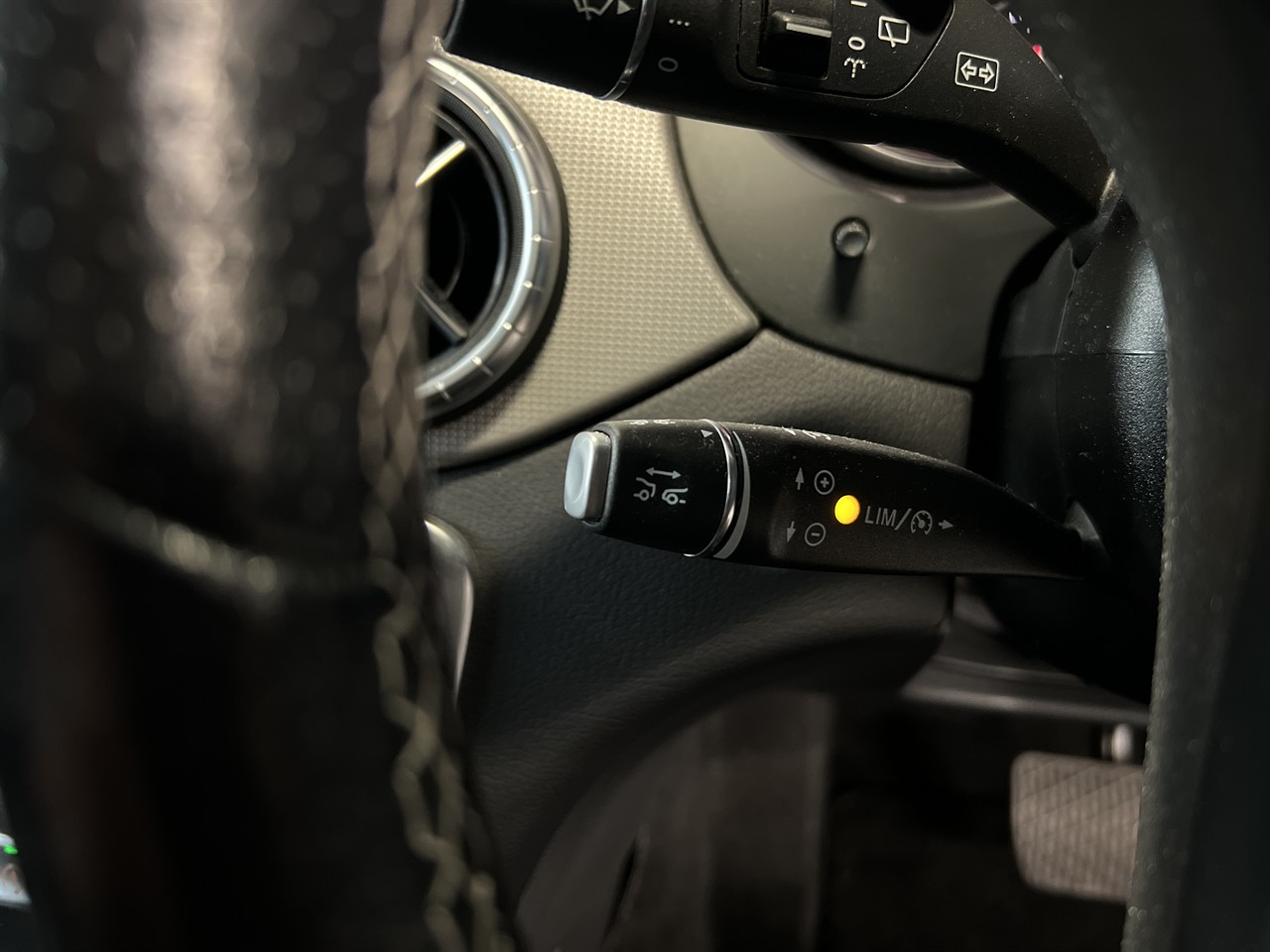 2019 Mercedes-Benz CLA 220