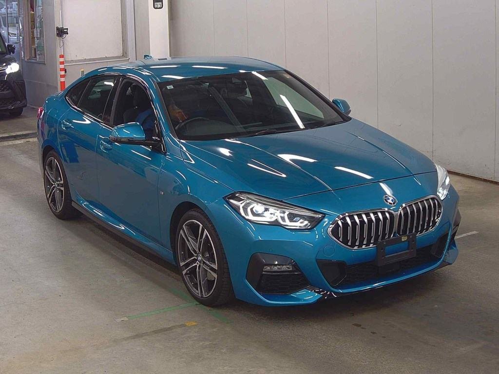 2021 BMW 218i