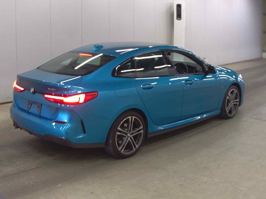 2021 BMW 218i