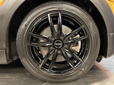 2016 Mini Cooper - Thumbnail