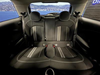 2016 Mini Cooper - Thumbnail