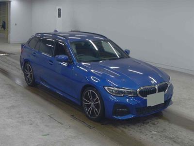 2021 BMW 318i - Thumbnail