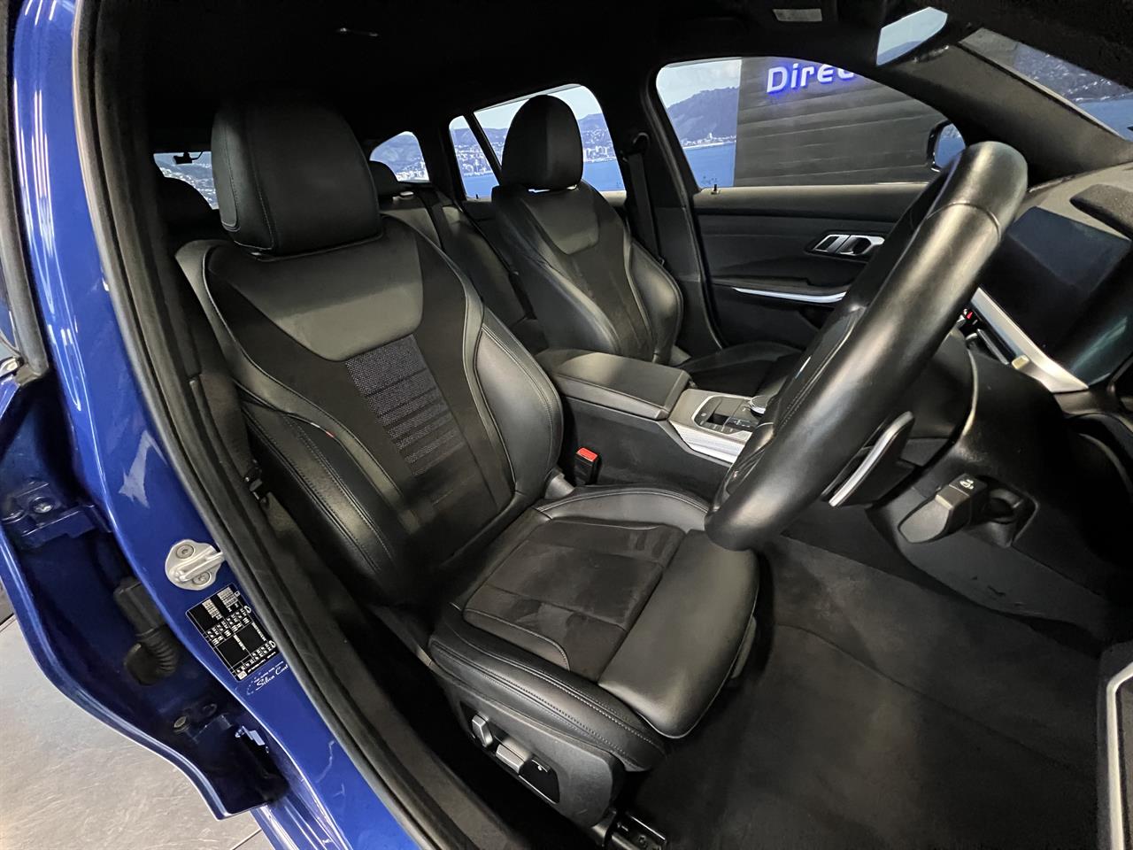 2021 BMW 318i