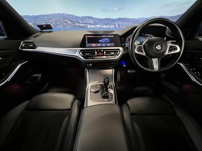 2021 BMW 318i - Thumbnail