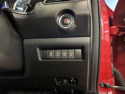 2017 Suzuki Swift - Thumbnail