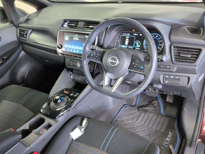 2022 Nissan Leaf - Thumbnail