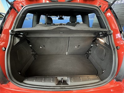 2019 Mini Cooper - Thumbnail