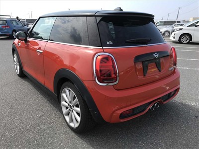 2019 BMW Mini - Thumbnail