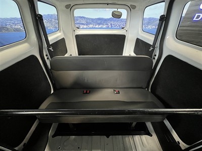 2020 Nissan NV200 - Thumbnail