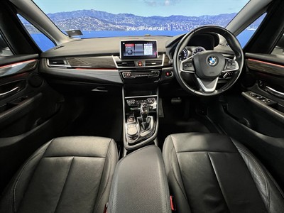 2019 BMW 218i - Thumbnail