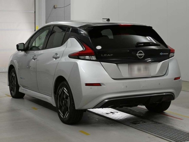 2022 Nissan Leaf