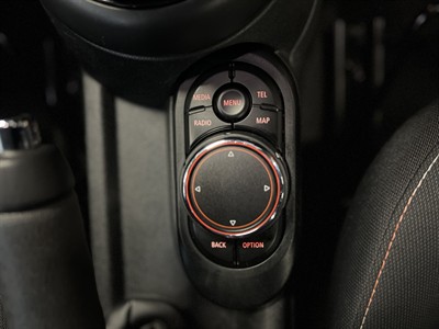 2018 Mini Cooper - Thumbnail