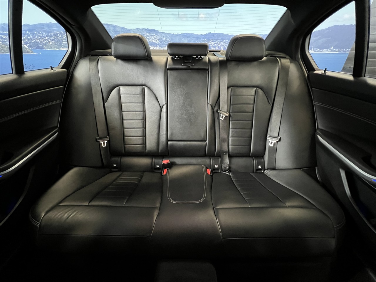 2019 BMW 330i