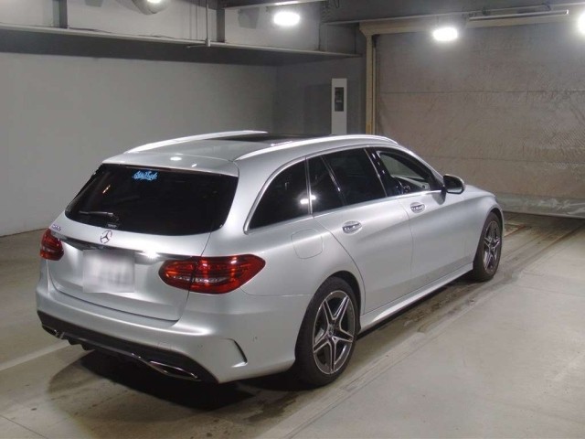 2018 Mercedes-Benz C 200