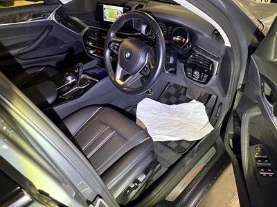 2017 BMW 523i - Thumbnail