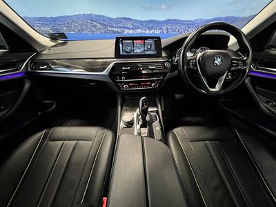 2017 BMW 523i - Thumbnail