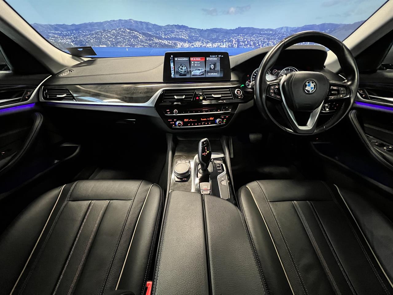 2017 BMW 523i